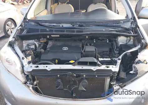 2014 Toyota Sienna Le V6 8 Passenger from USA, damaged, VIN 5TDKK3DC8ES433739